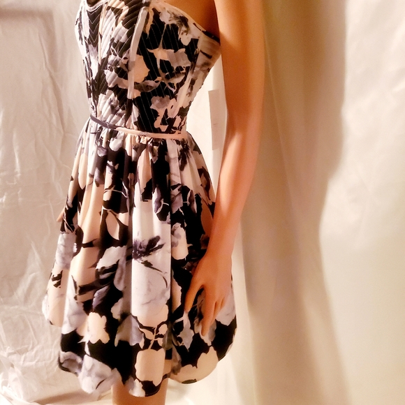 NWT Devlin Strapless Floral Mini Dress XS - Picture 2 of 12